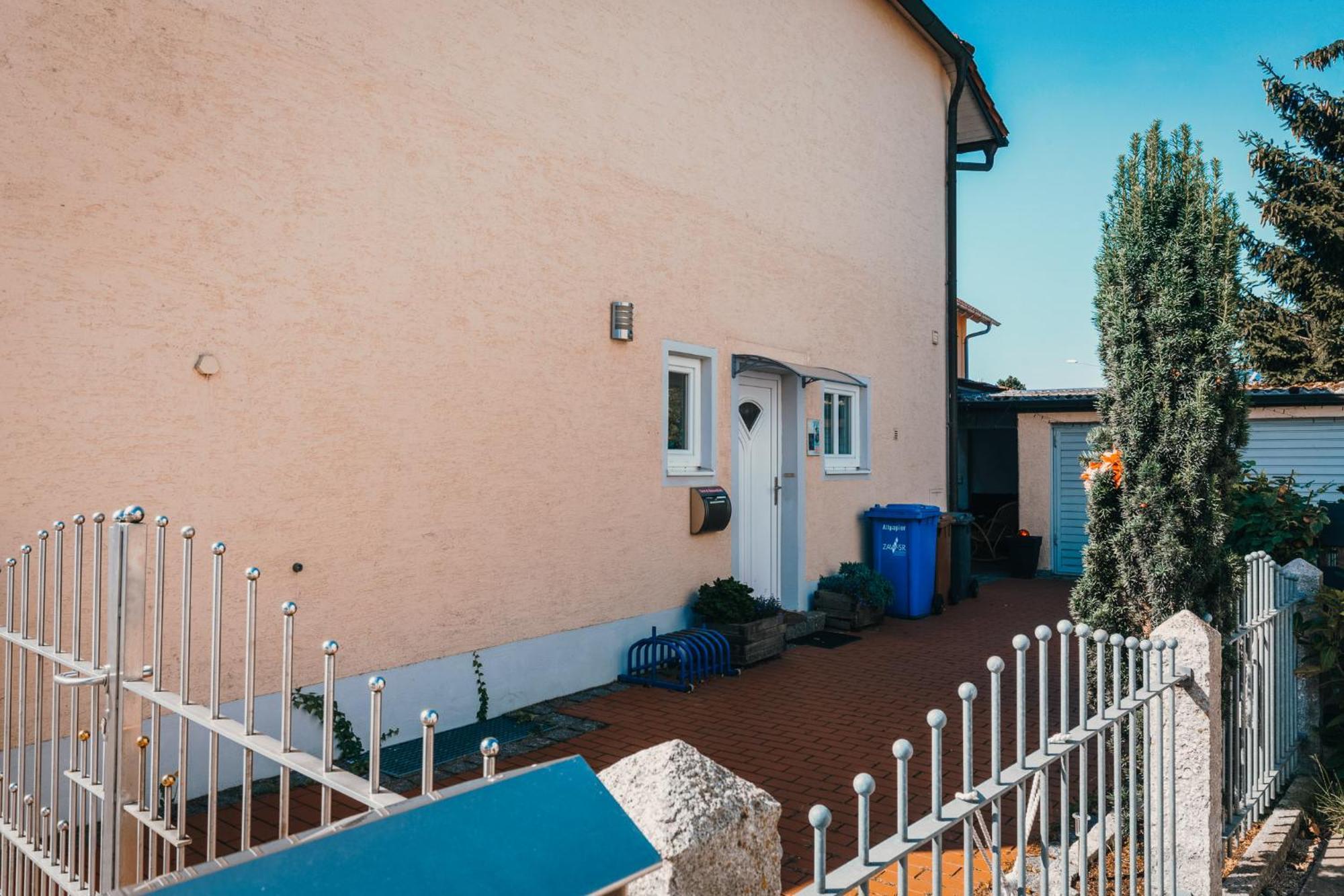 G.A.D.D Ferienwohnung 001 Glueck An Der Donau Straubing Exterior foto